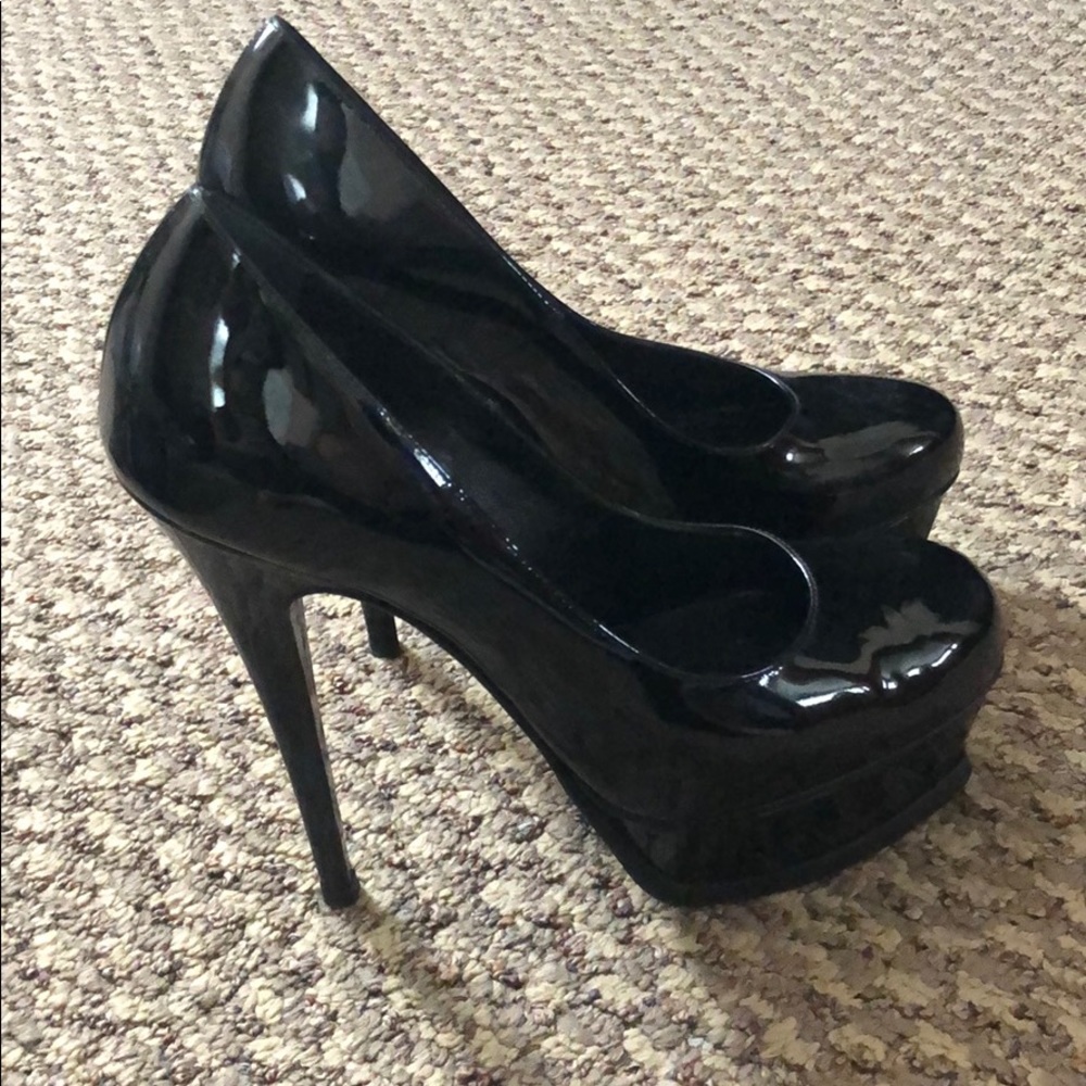 YSL Tribute pumps